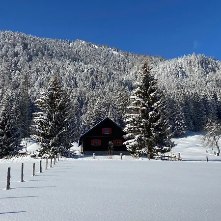 Sonnenhuette Sankt Martin am Tennengebirge