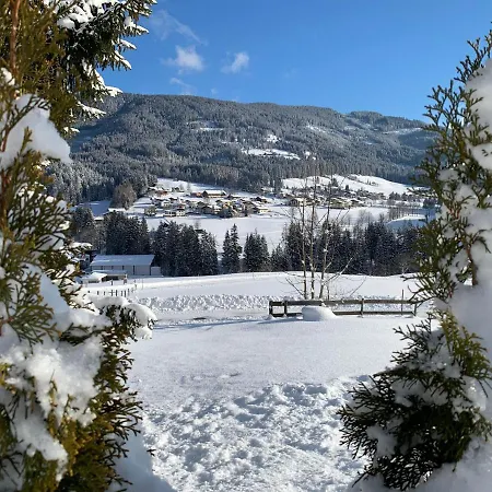 Sonnenhuette * Sankt Martin am Tennengebirge